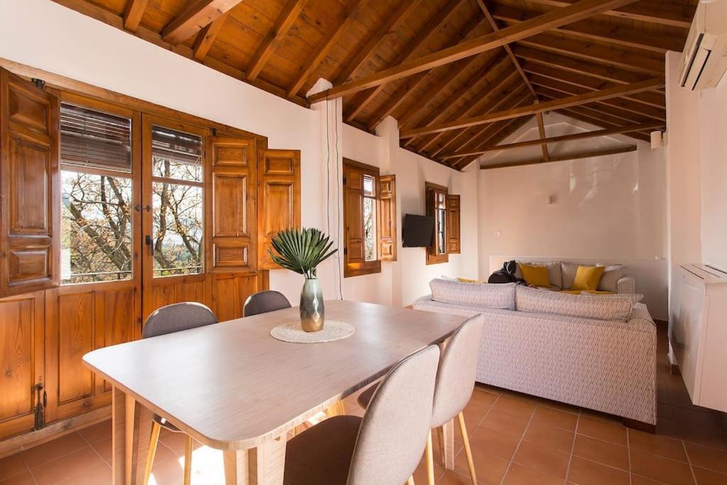 Villa Casa Tipica Del Albaicin Con Interior De Diseno Granada Exterior foto